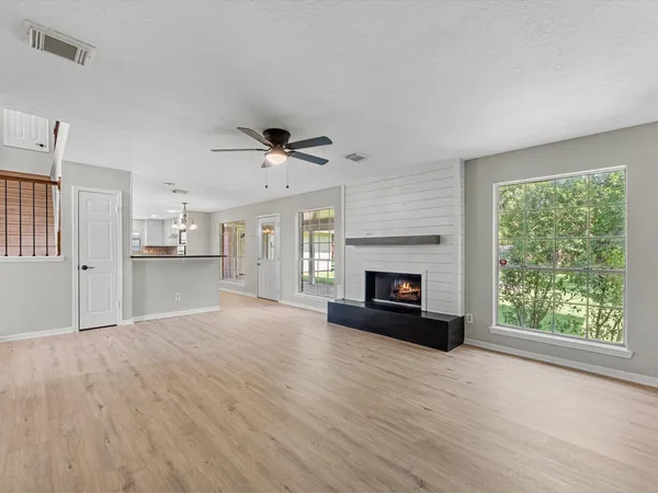 $2,700 | 1227 Lake Estates Court, Sugar Land, TX 77498