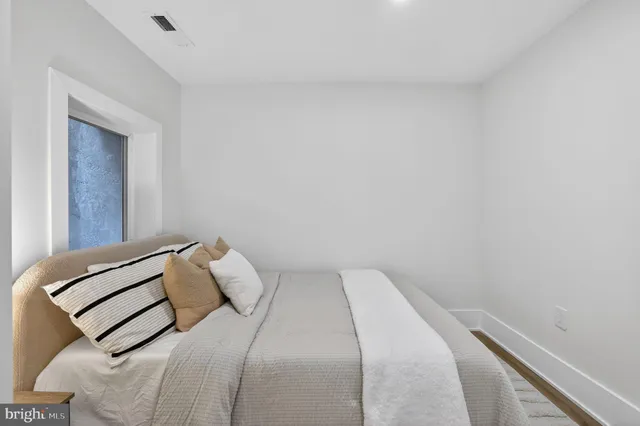 $899,999 | 907 Lawrence Street Northeast, Washington, DC 20017