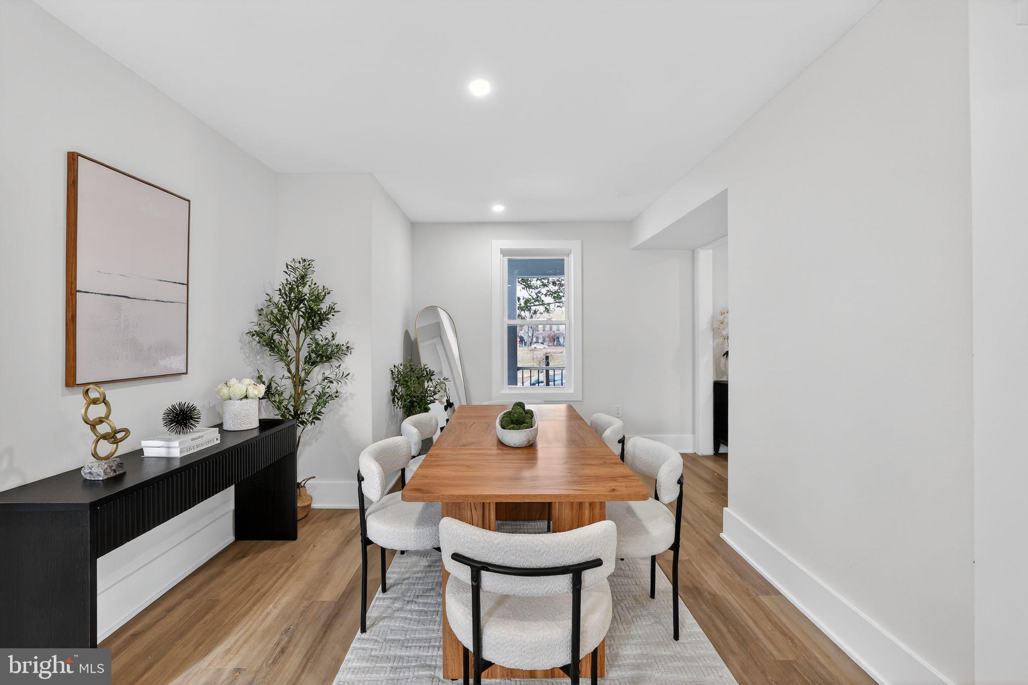 907 Lawrence Street Northeast Washington, DC 20017 - Photo 6 of 29