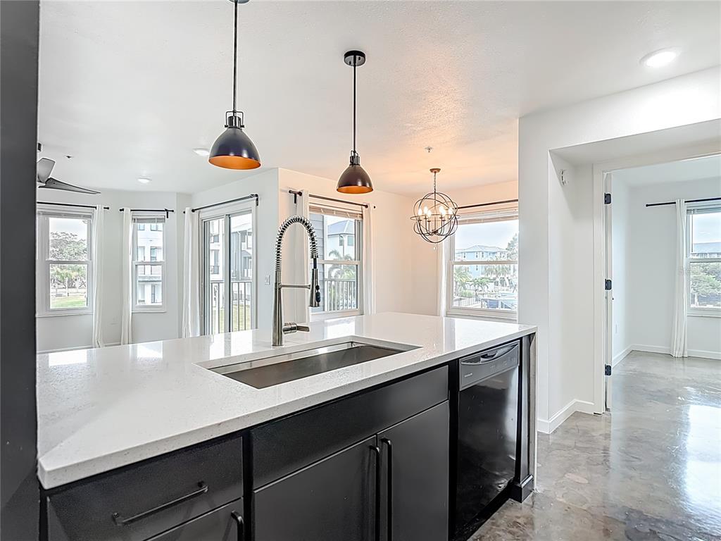 5722 Biscayne Court, Unit 103 New Port Richey, FL 34652 - Photo 20 of 99