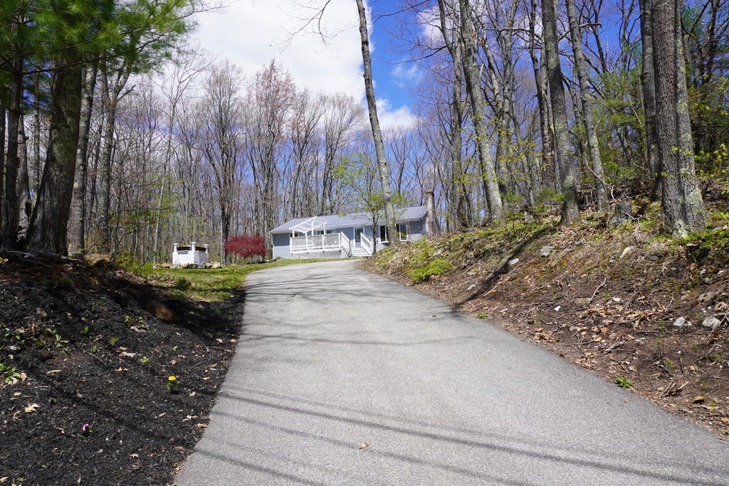 266 Hubbardston Road Princeton, MA 01541 - Photo 3 of 21 Gallery Image 3