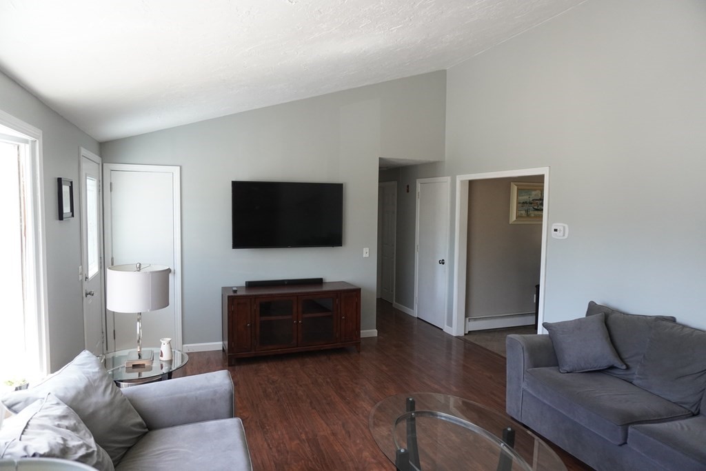 266 Hubbardston Road Princeton, MA 01541 - Photo 6 of 21 Gallery Image 6