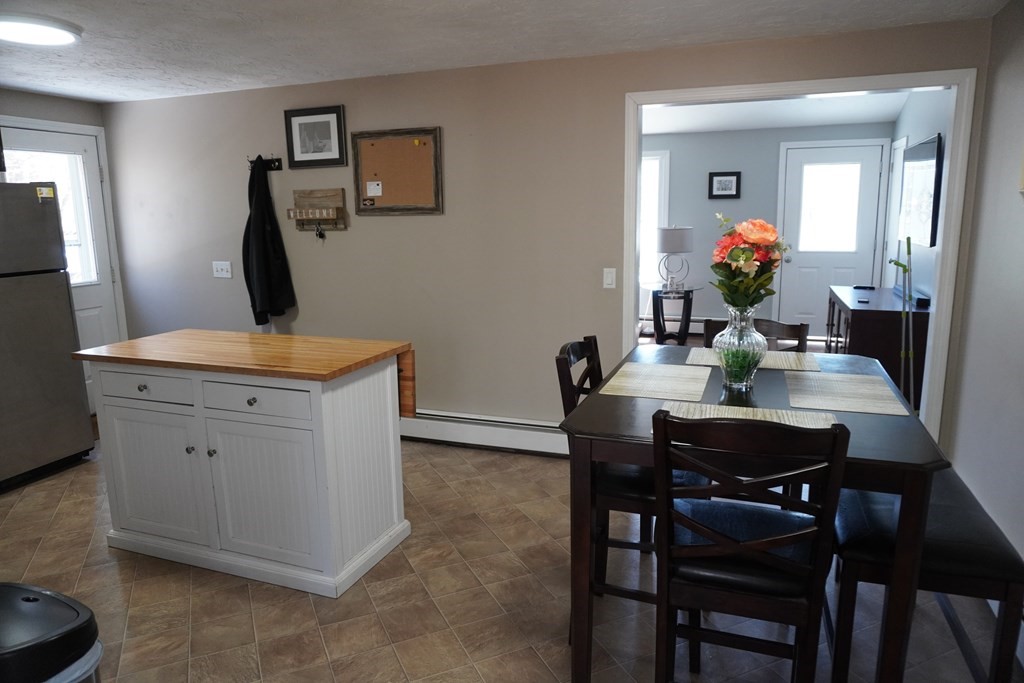 266 Hubbardston Road Princeton, MA 01541 - Photo 9 of 21 Gallery Image 9