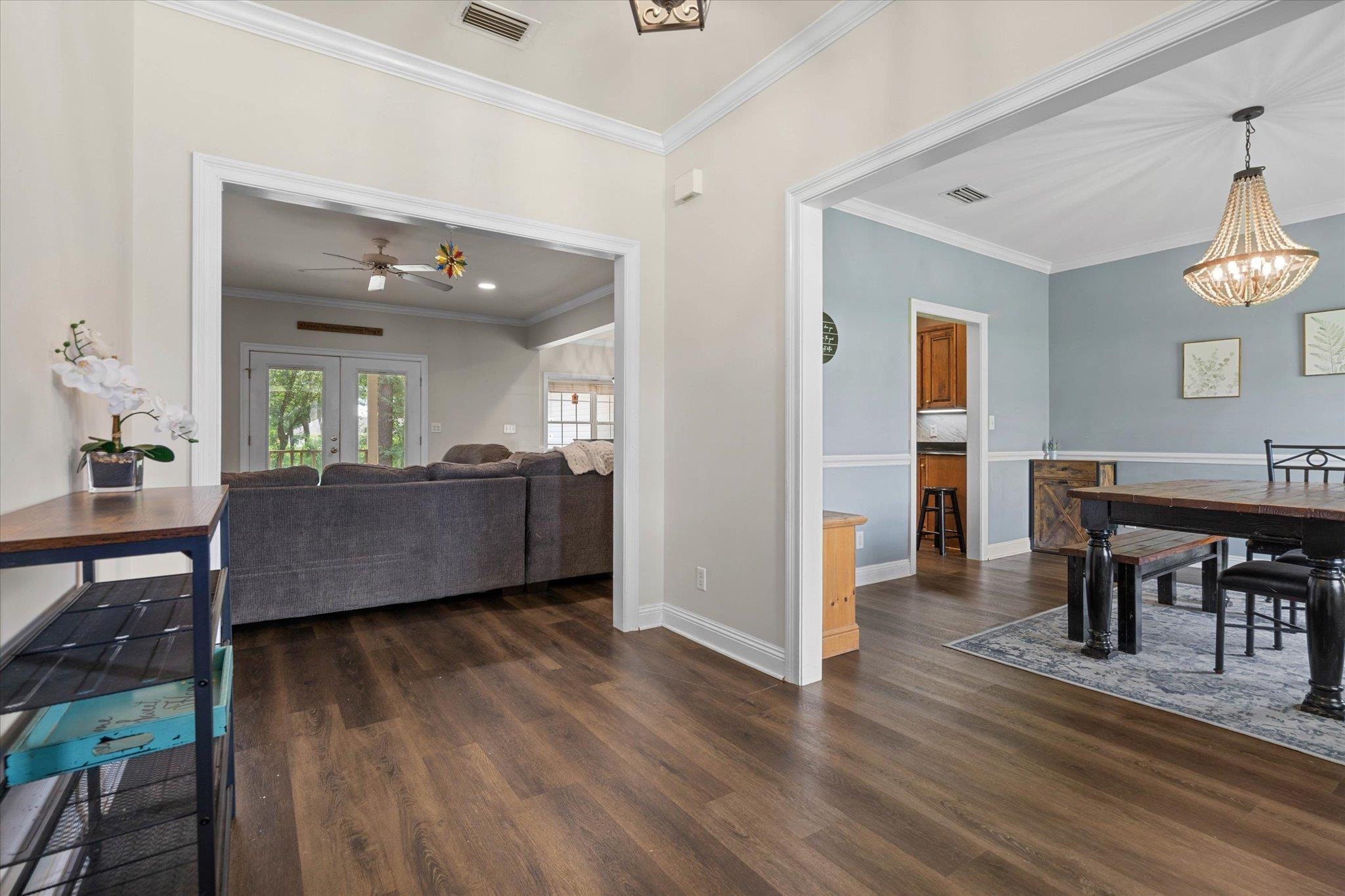 22760 Ridgewood Drive Robertsdale, AL 36567 - Photo 10 of 44 Dining Area