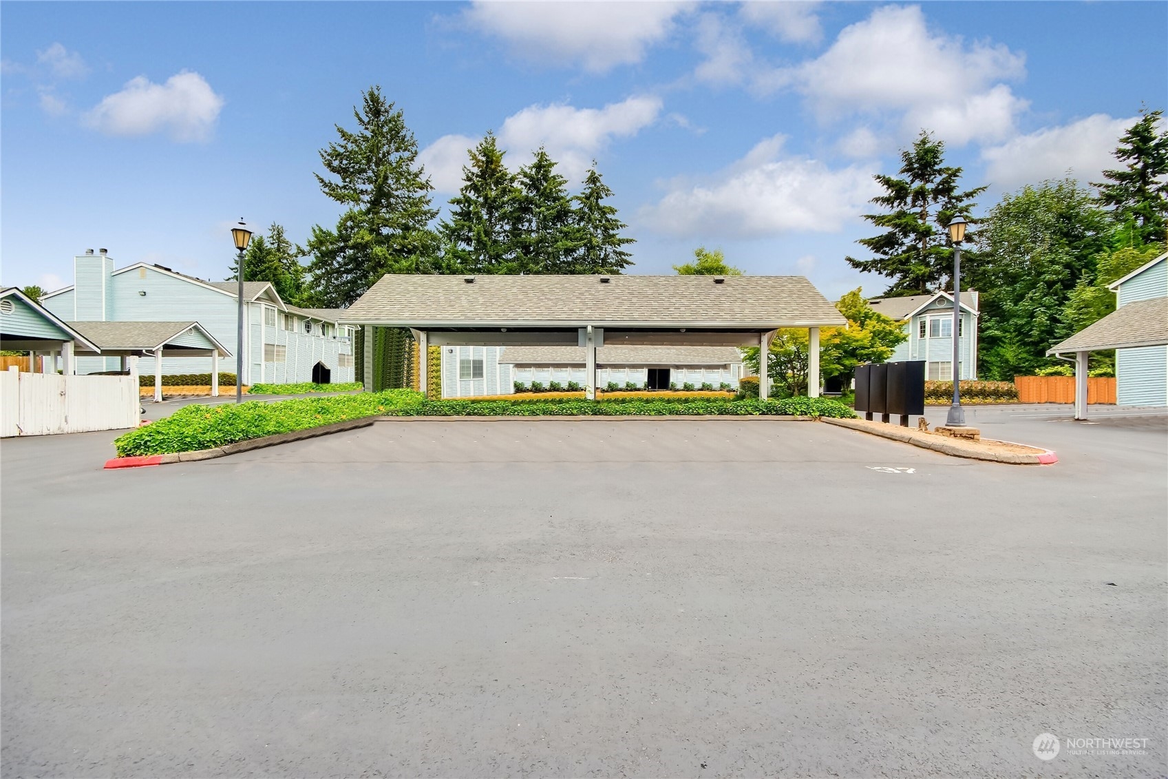 10813 Southeast 172nd Street, Unit 2B Renton, WA 98055 - Photo 22 of 32 Gallery Image 22