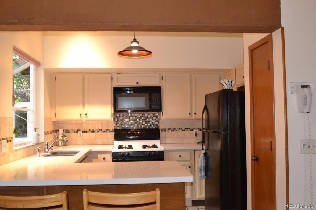 23676 Genesee Village Road Golden, CO 80401 - Photo 9 of 35 Gallery Image 9