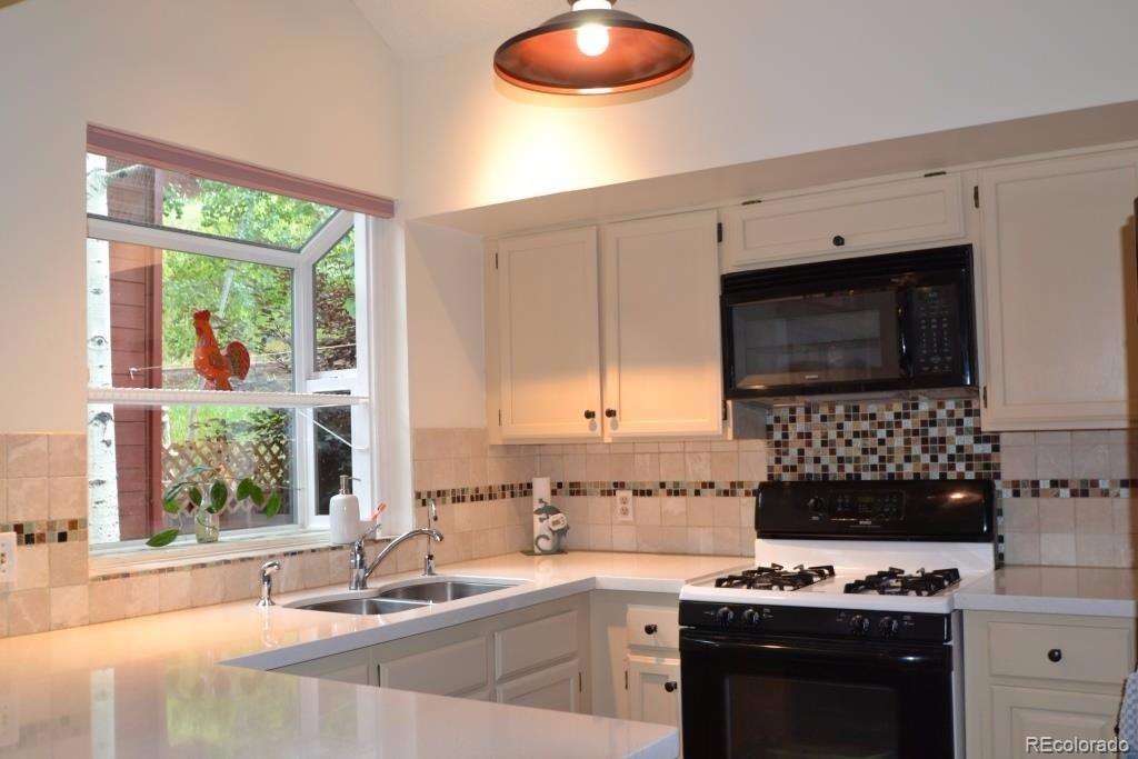 23676 Genesee Village Road Golden, CO 80401 - Photo 10 of 35 Gallery Image 10