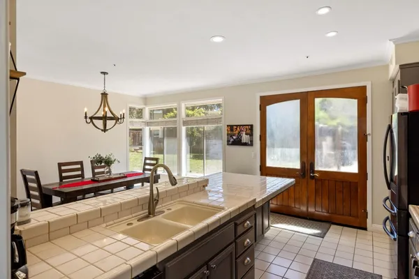 $998,000 | 17554 Sugarmill Road, Salinas, CA 93908