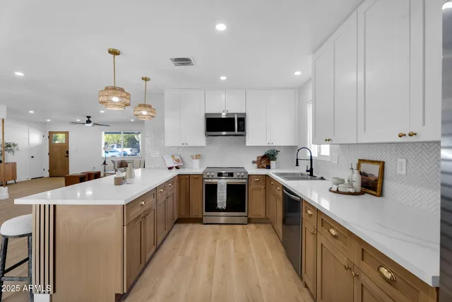 $585,000 | 1037 East Lilac Drive, Tempe, AZ 85288