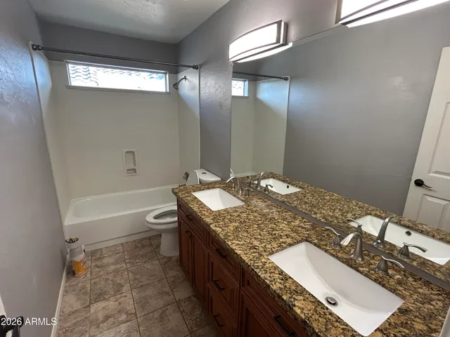 $2,900 | 1210 East Briarwood Terrace, Phoenix, AZ 85048