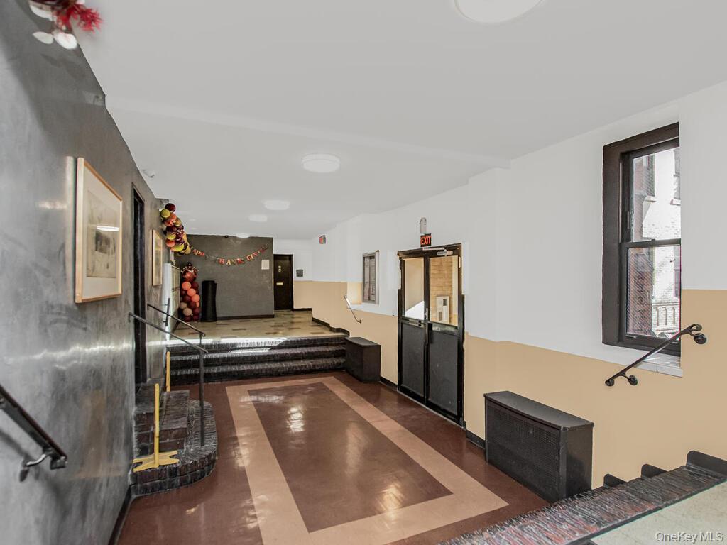 829 Adee Avenue, Unit 2L Bronx, NY 10467 - Photo 3 of 9 a view of kitchen counter top space