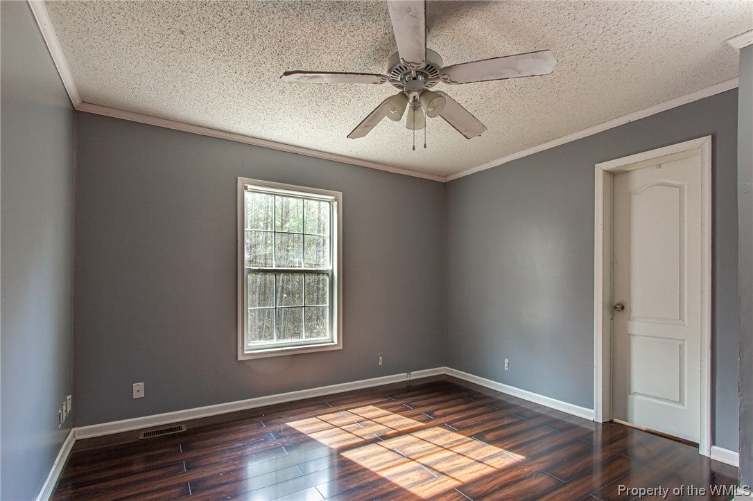 3264 Hollybush Road Dendron, VA 23839 - Photo 20 of 28 Gallery Image 20
