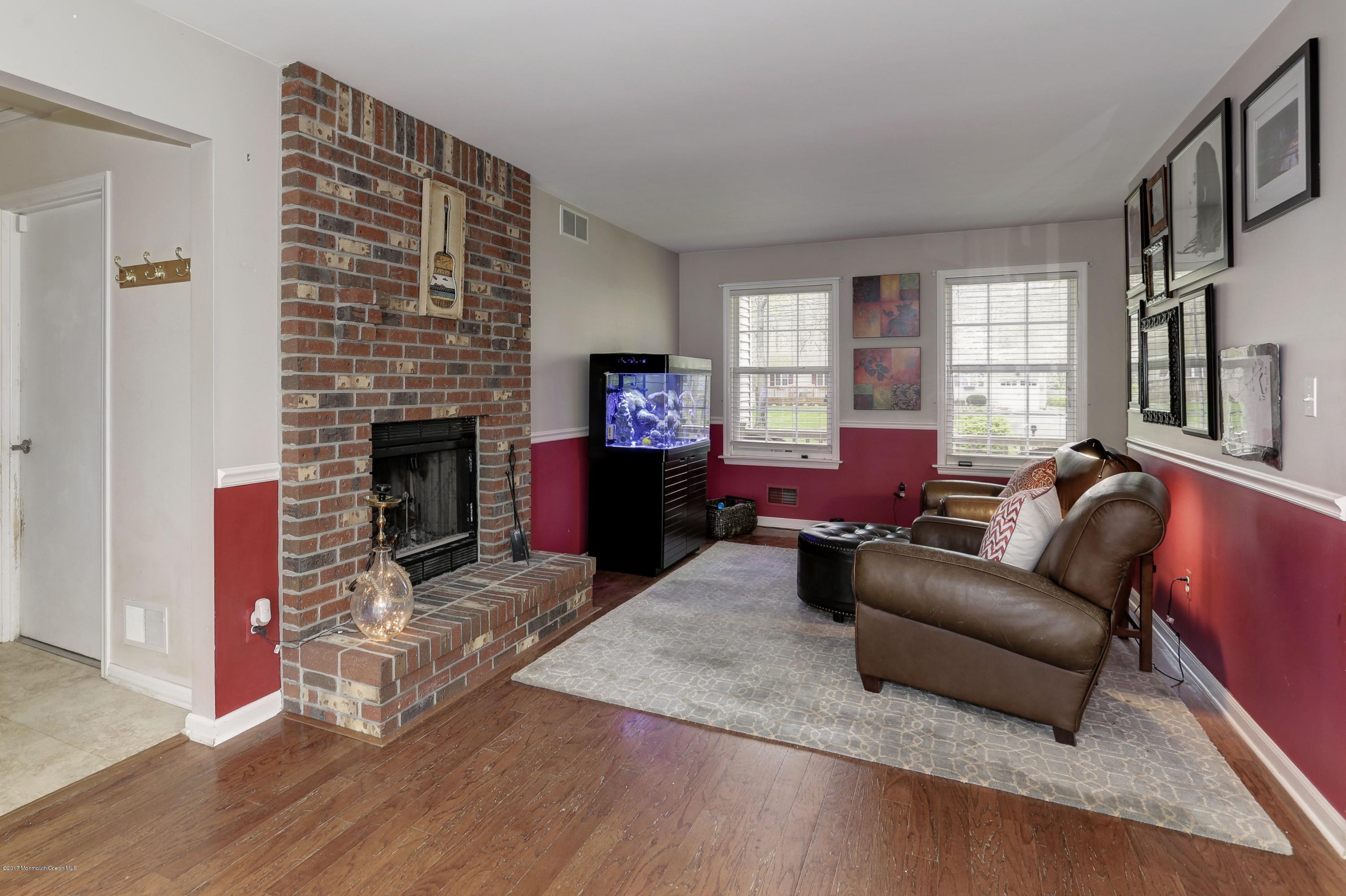 521 Indiero Road Jackson, NJ 08527 - Photo 15 of 25 030_521_Indiero_Road_195028_238838
