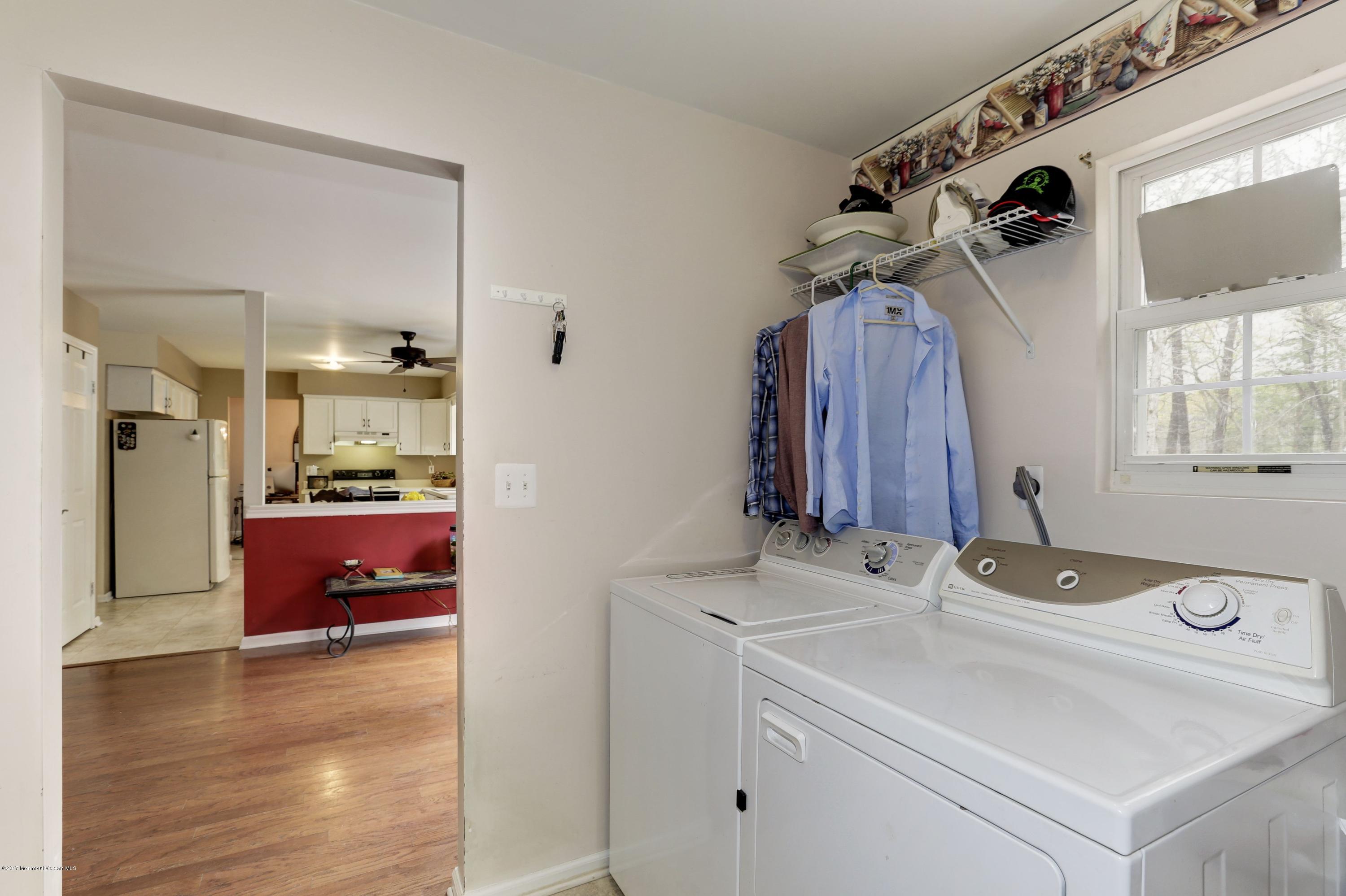 521 Indiero Road Jackson, NJ 08527 - Photo 17 of 25 033_521_Indiero_Road_195028_238838