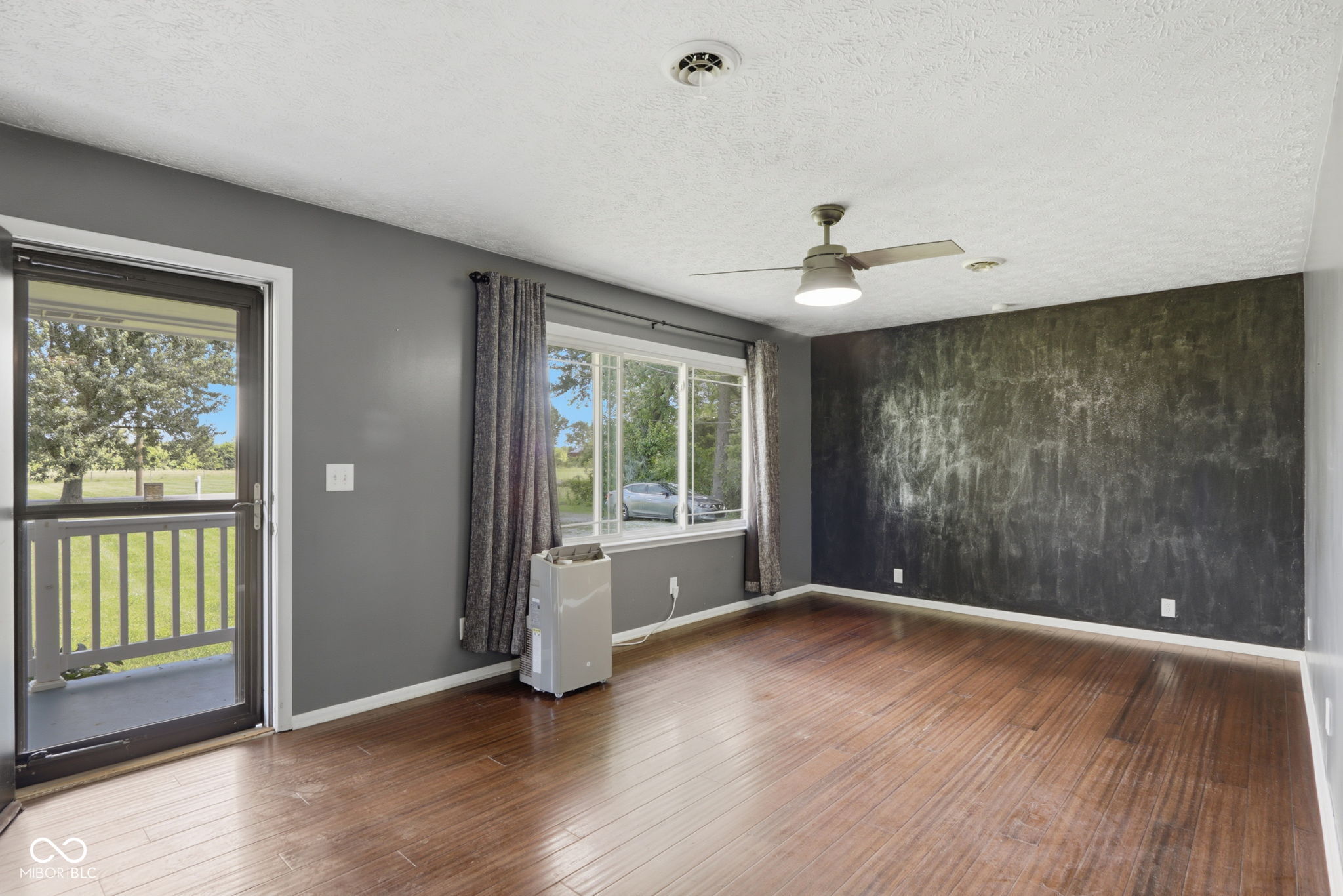 7115 West Ralston Road Indianapolis, IN 46221 - Photo 8 of 37