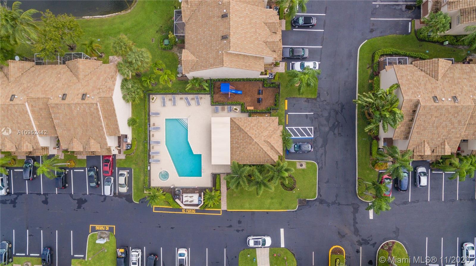 9538 Boca River Circle, Unit 4 Boca Raton, FL 33434 - Photo 5 of 26 Gallery Image 5