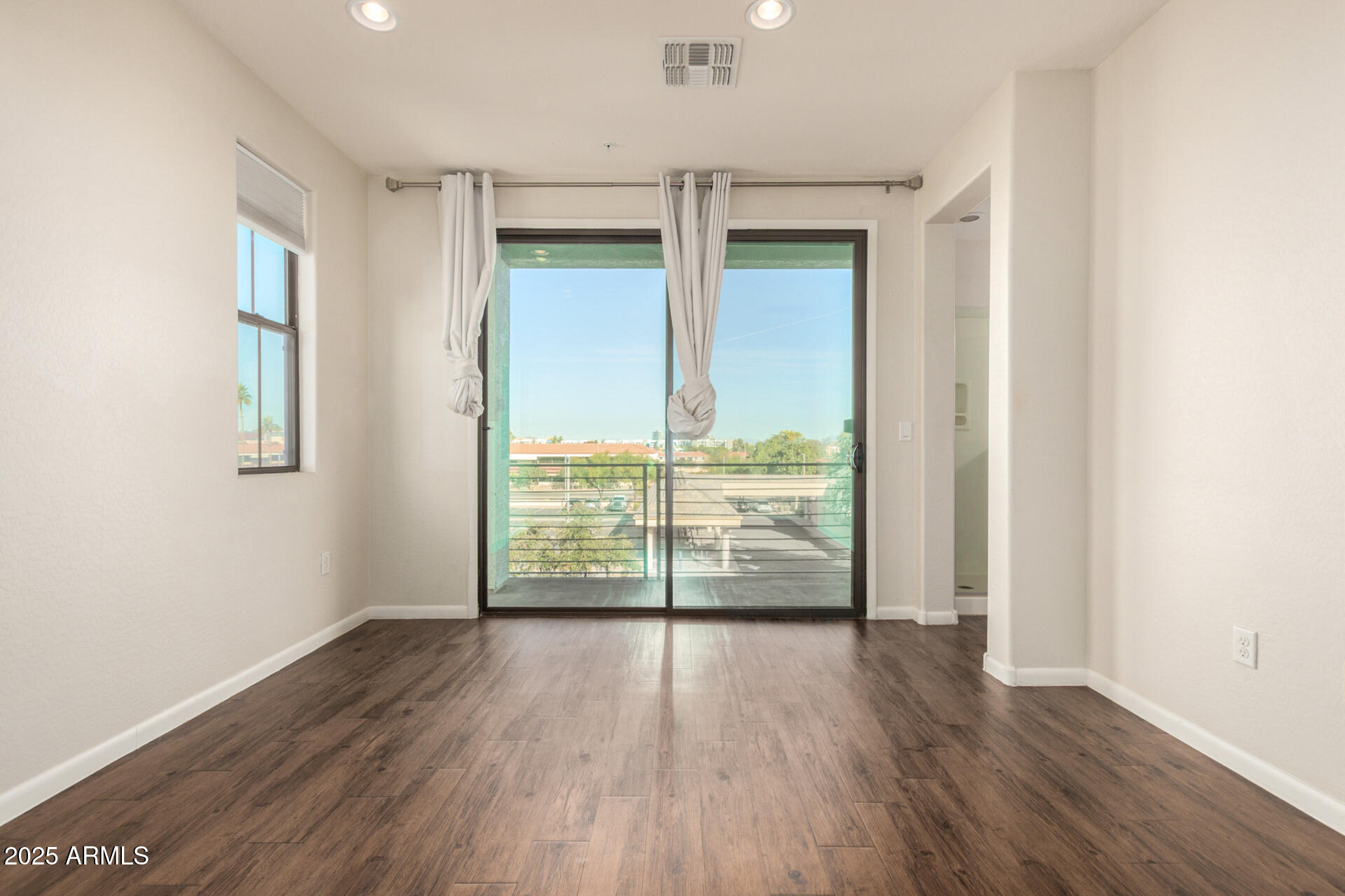 2090 South Dorsey Lane, Unit 1042 Tempe, AZ 85282 - Photo 15 of 36 16 Dorsey