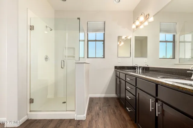 $2,990 | 2090 South Dorsey Lane, Unit 1042, Tempe, AZ 85282