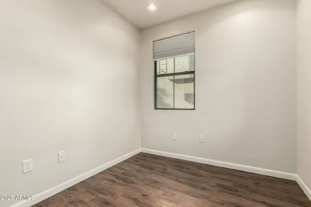 $2,990 | 2090 South Dorsey Lane, Unit 1042, Tempe, AZ 85282