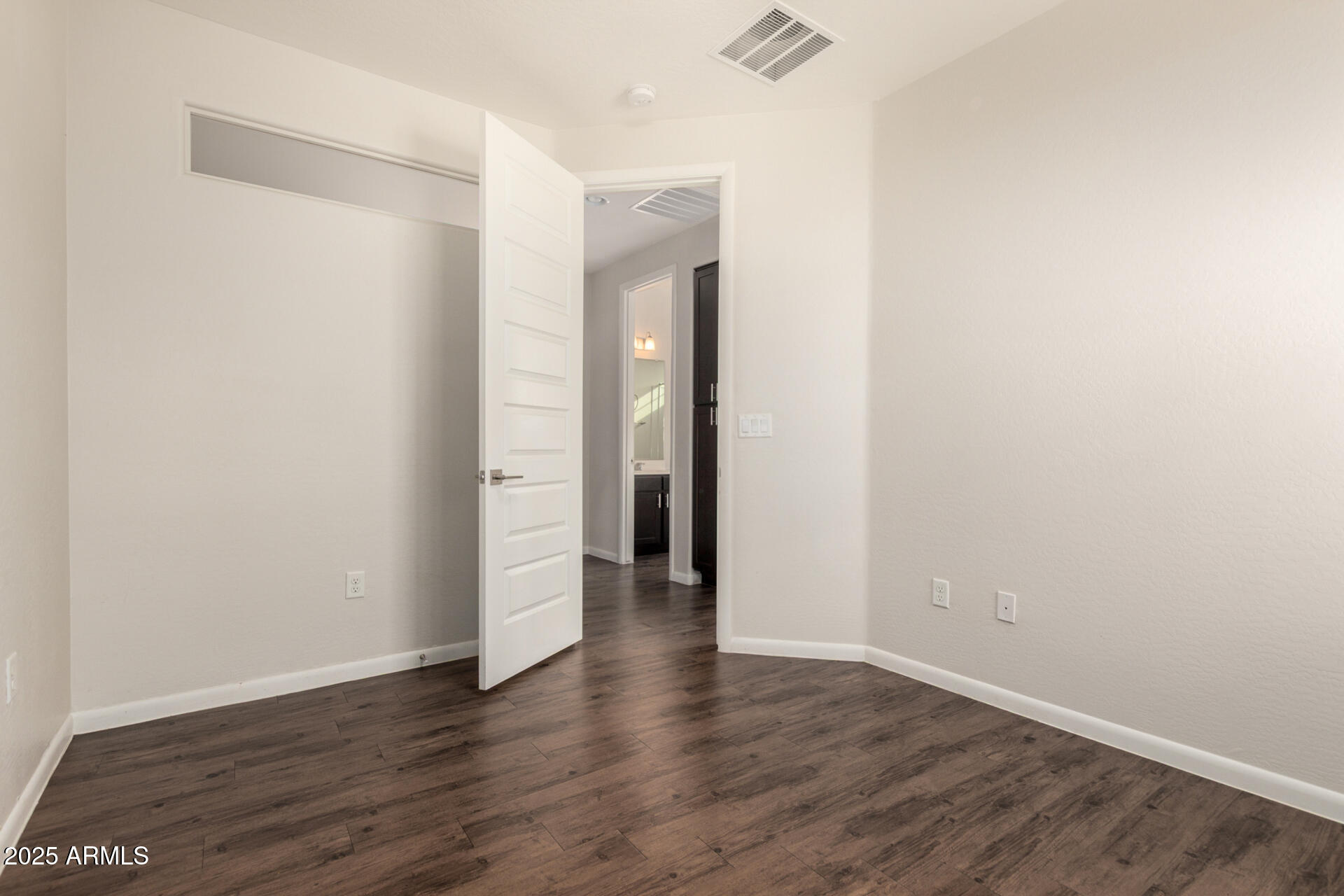 2090 South Dorsey Lane, Unit 1042 Tempe, AZ 85282 - Photo 23 of 36 24 Dorsey