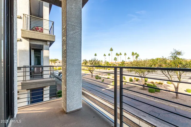 $2,990 | 2090 South Dorsey Lane, Unit 1042, Tempe, AZ 85282