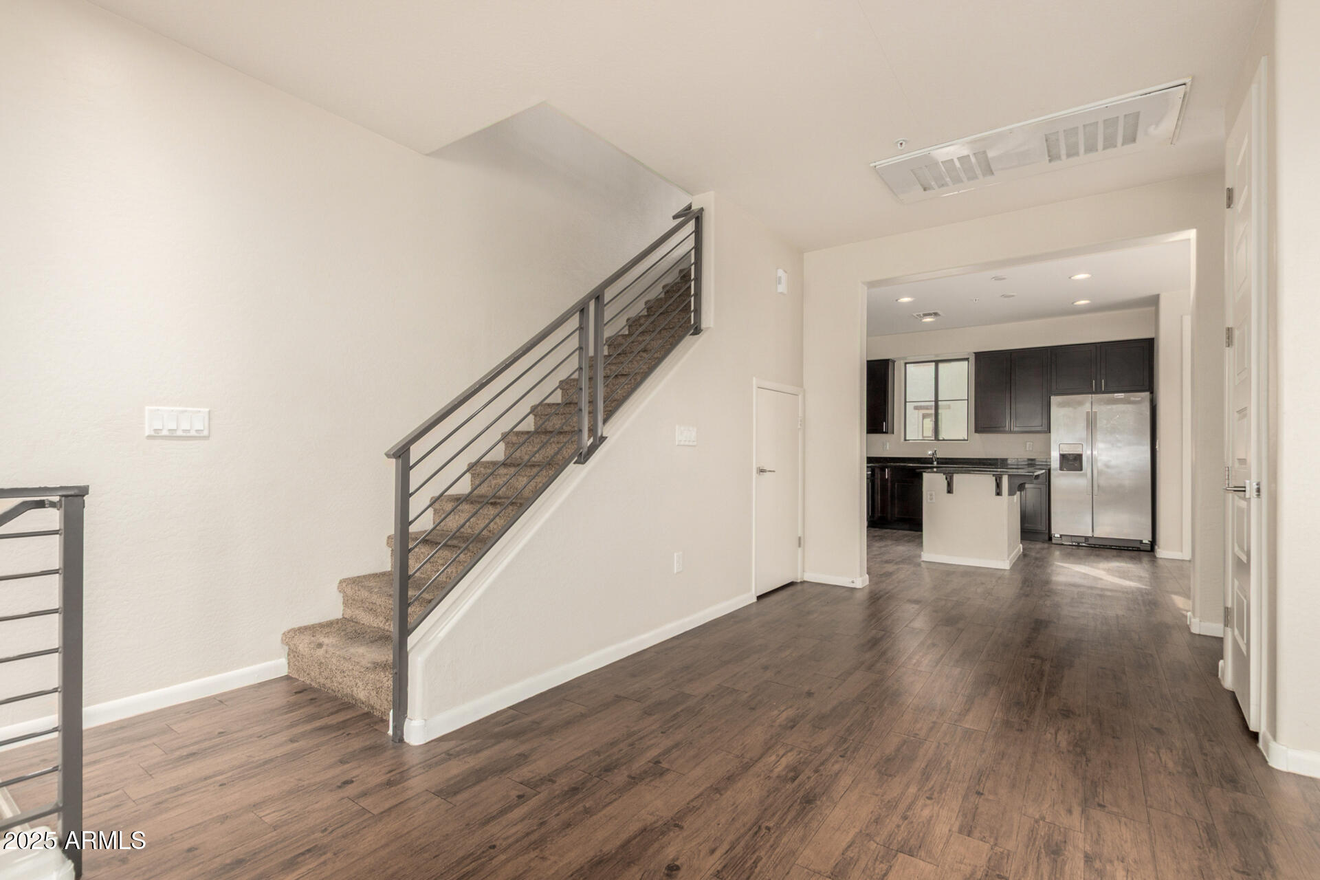 2090 South Dorsey Lane, Unit 1042 Tempe, AZ 85282 - Photo 6 of 36 07 Dorsey