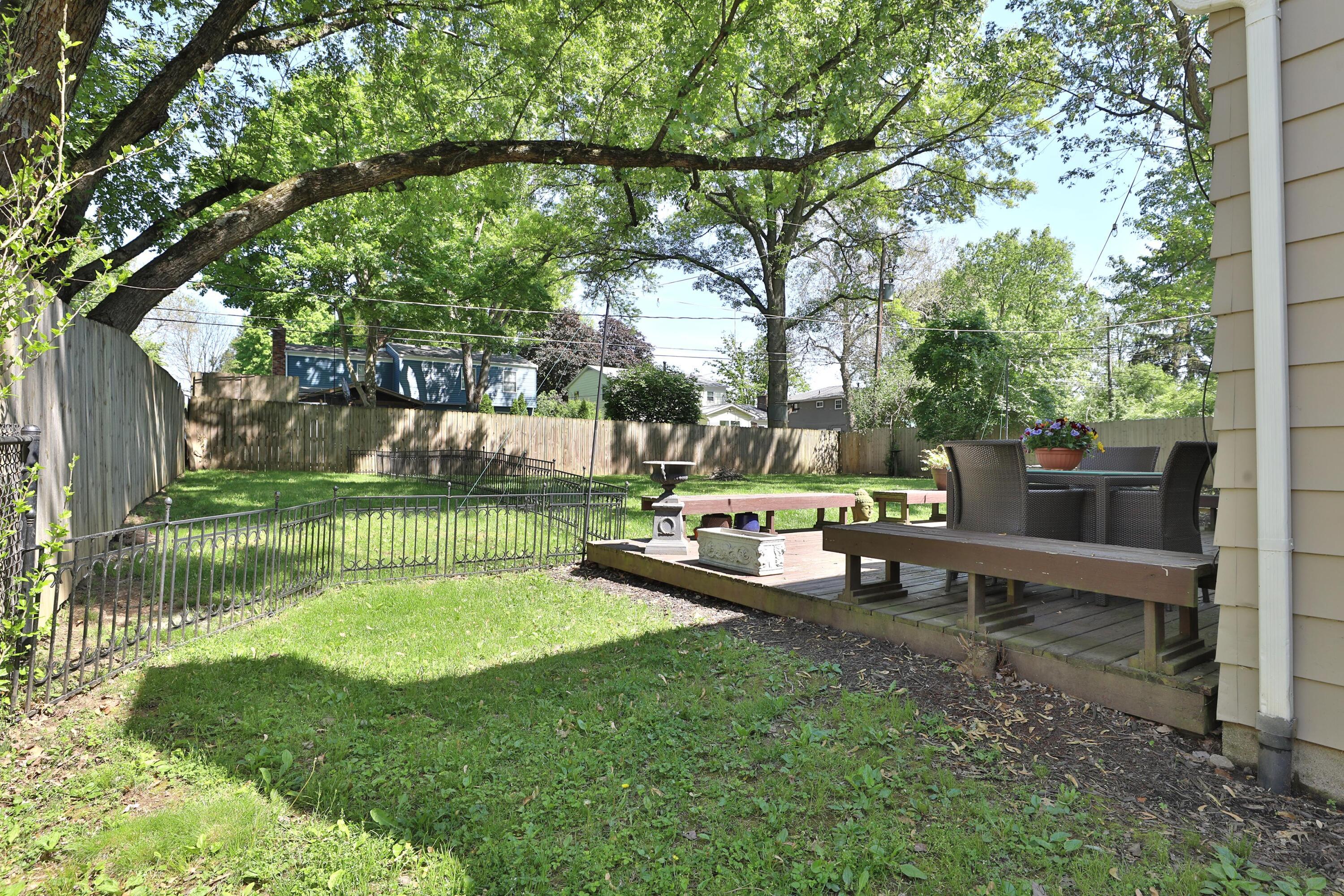 6826 Rieber Street Columbus, OH 43085 - Photo 36 of 41 6828-Rieber-36