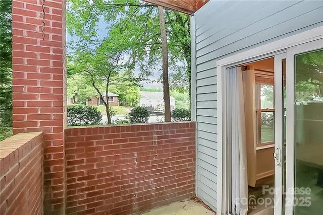 $1,695 | 2625 East 5th Street, Unit A, Charlotte, NC 28204