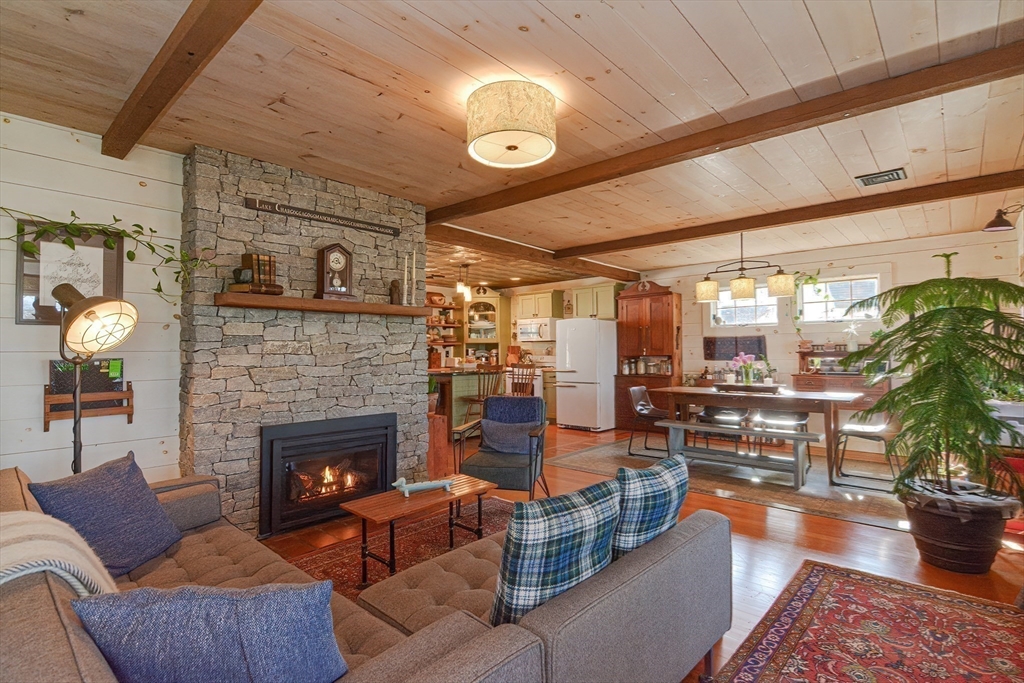 67 Wawela Pk Road Webster, MA 01570 - Photo 12 of 42 Gallery Image 12