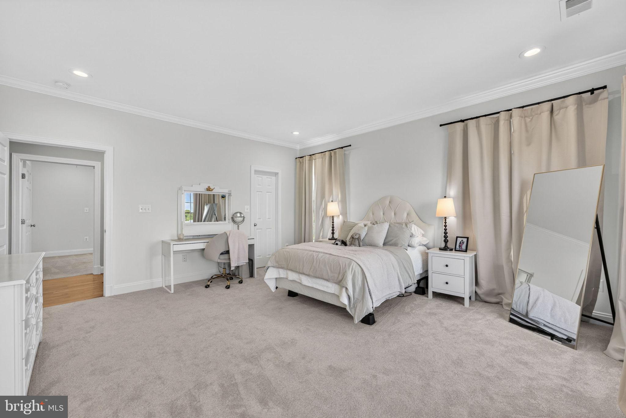 25301 Poland Road Chantilly, VA 20152 - Photo 43 of 90