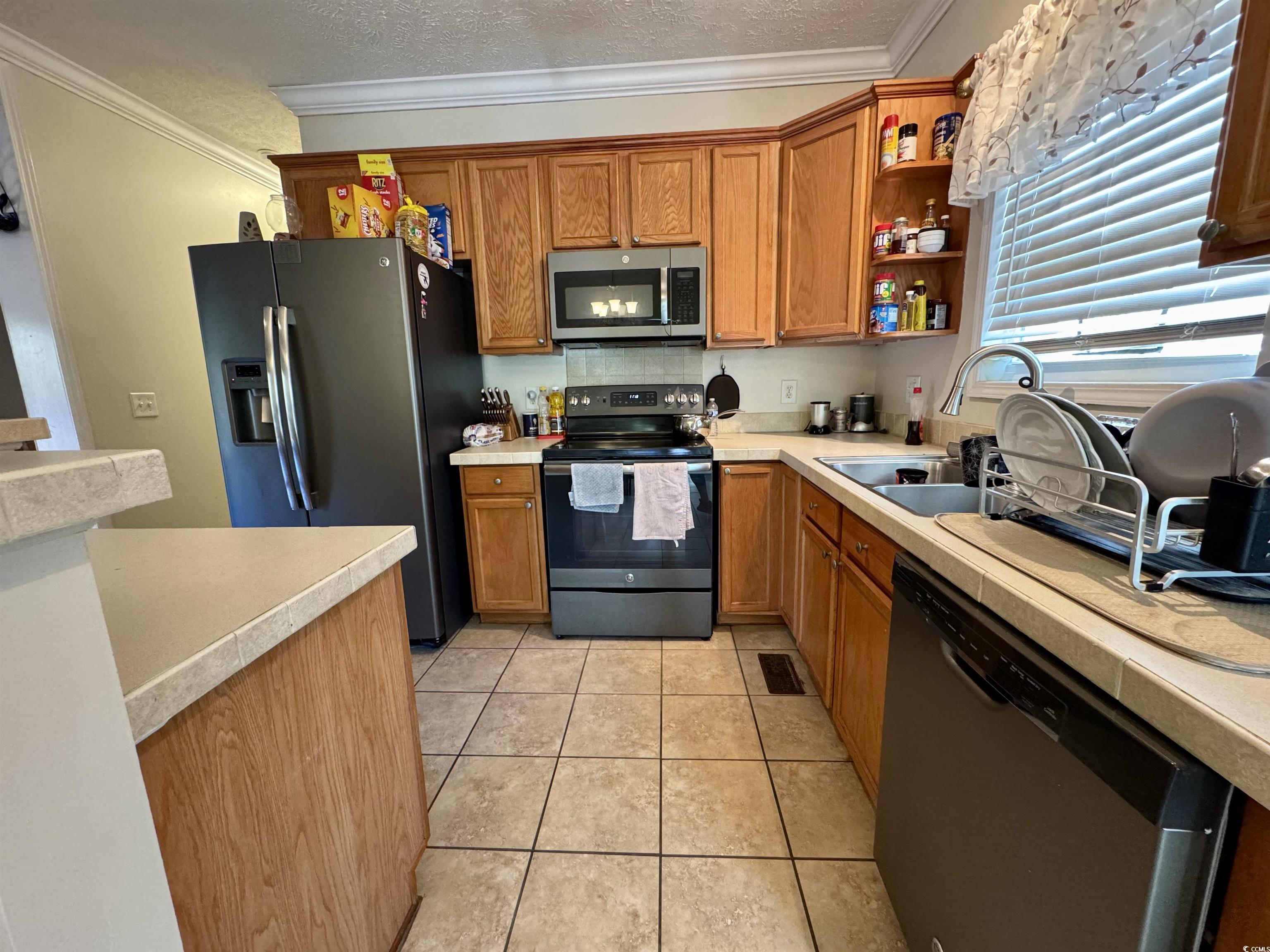 393 Coleman Road Greeleyville, SC 29056 - Photo 7 of 27