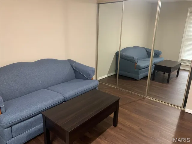 $239,900 | 1521 Hedgeford Drive, Unit 5, Chesterfield, MO 63017