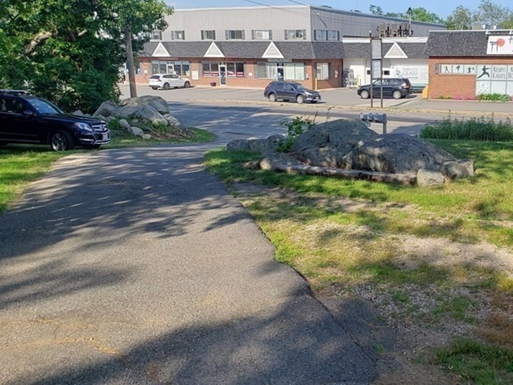 144-146 Bridge Road Salisbury, MA 01952 - Photo 3 of 20