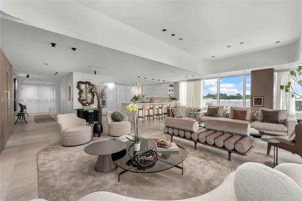 $5,250,000 | 4701 Meridian Avenue, Unit 421, Miami Beach, FL 33140