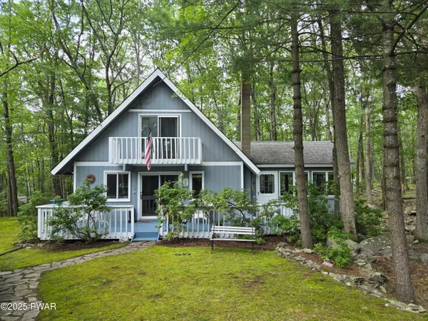 $279,000 | 103 Blueridge Lane, Hawley, PA 18428