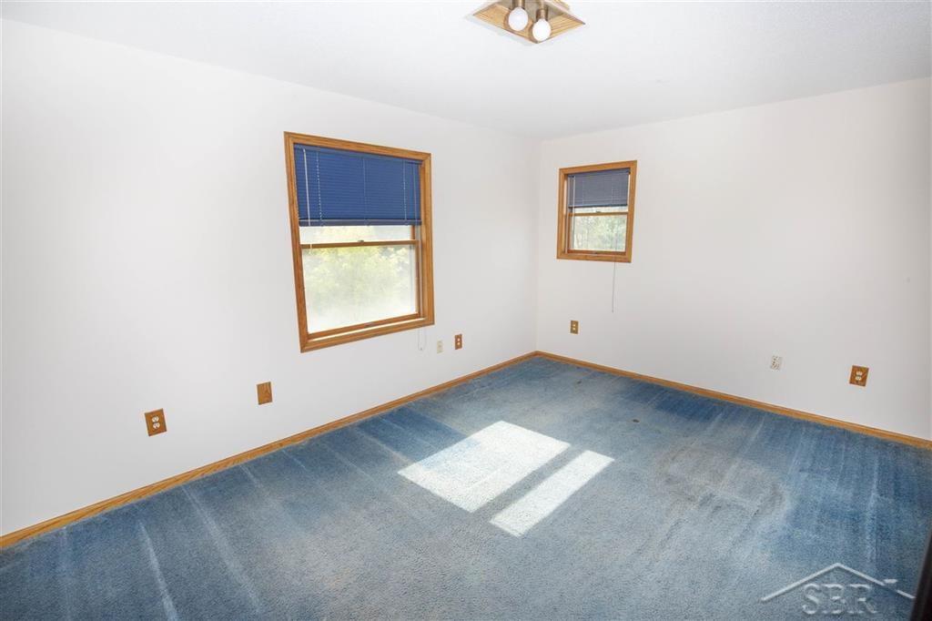 692 East Freeland Road Merrill, MI 48637 - Photo 23 of 29