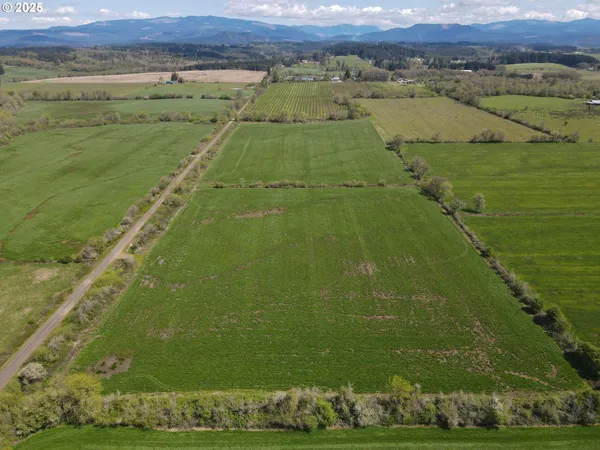 $1,295,000 | 34974 Richardson Gap Road, Lebanon, OR 97355