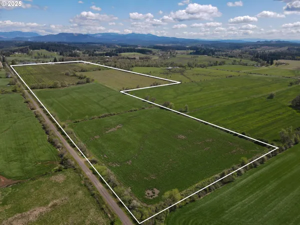 $1,295,000 | 34974 Richardson Gap Road, Lebanon, OR 97355