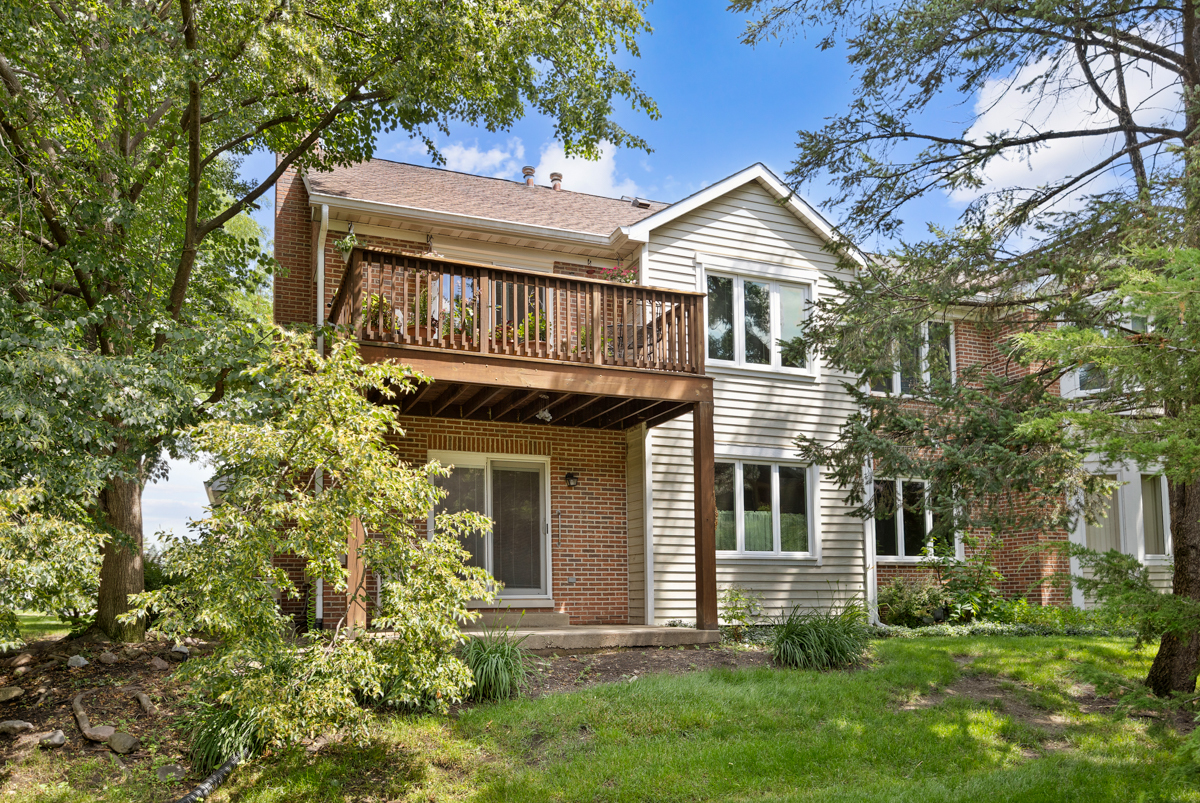 1153 South Linneman Road, Unit 1153 Mount Prospect, IL 60056 - Photo 21 of 25