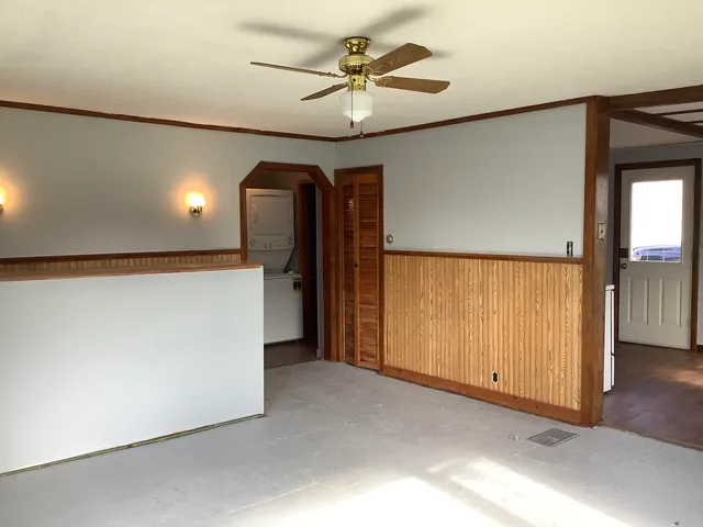 $99,900 | 33 Pleasant Street, Presque Isle, ME 04769