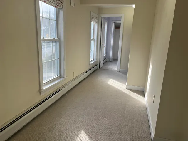 $599,000 | 68 Passumpsic Avenue, Hartford, VT 05088