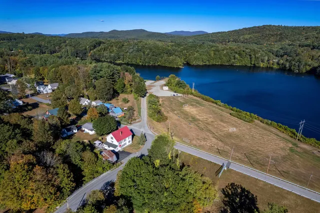 $599,000 | 68 Passumpsic Avenue, Hartford, VT 05088