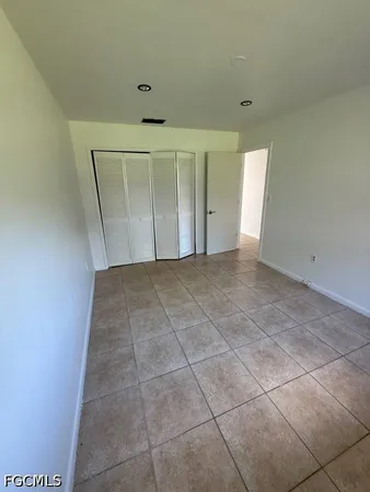 $1,575 | 537 Southeast 6th Place, Unit B, Cape Coral, FL 33990