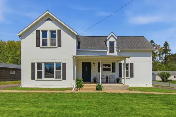 $339,900 | 2210 Vine Street, Eau Claire, WI 54703