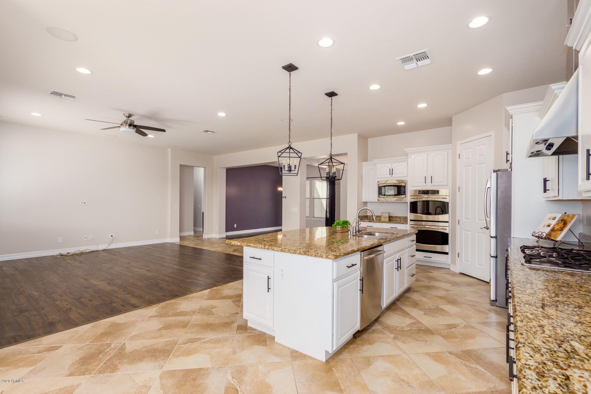 16251 West Coronado Road Goodyear, AZ 85395 - Photo 54 of 68 Kitchen