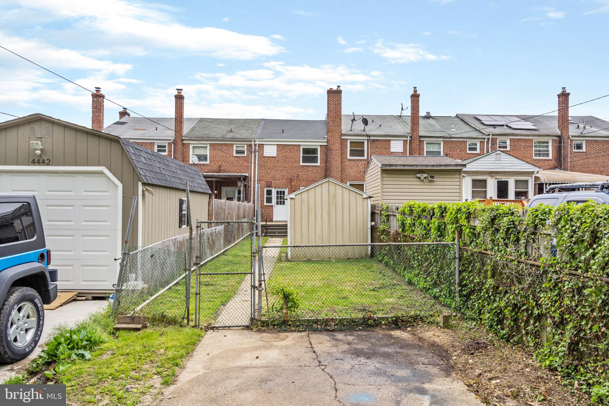 4444 Scotia Road Baltimore, MD 21227 - Photo 24 of 39 Rear