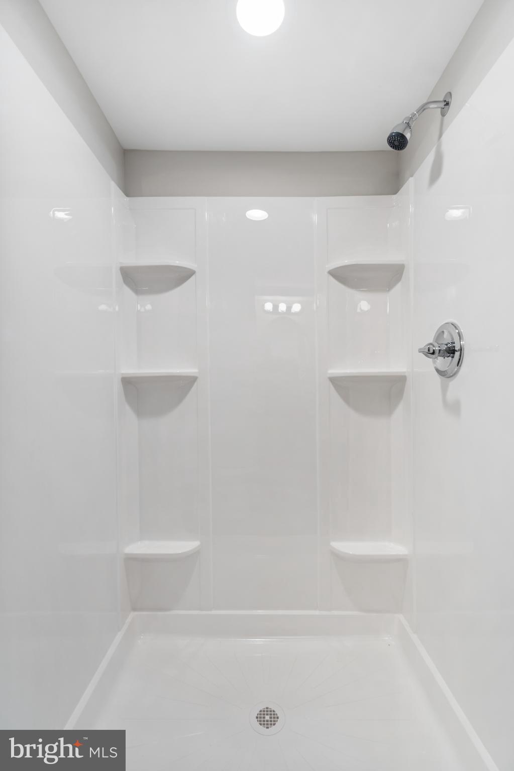 4444 Scotia Road Baltimore, MD 21227 - Photo 34 of 39 Interior