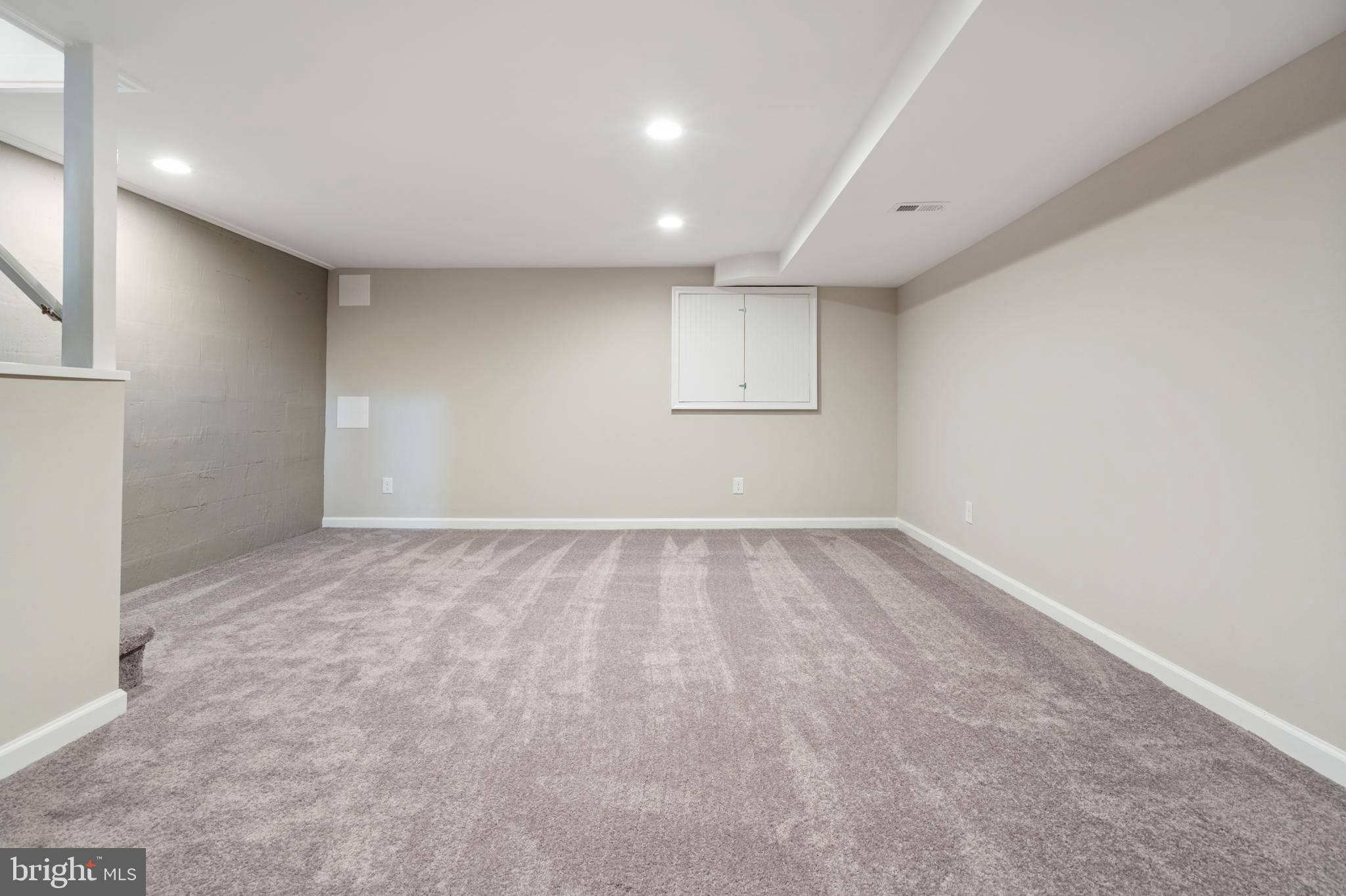 4444 Scotia Road Baltimore, MD 21227 - Photo 38 of 39 Interior
