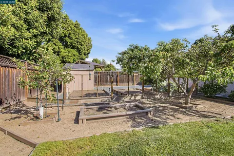 $899,000 | 1740 Clayton Way, Concord, CA 94519
