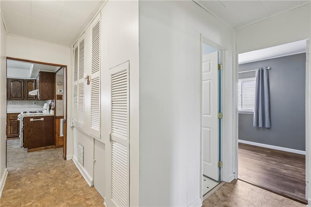 1913 Glen Road Aliquippa, PA 15001 - Photo 14 of 35 Gallery Image 14